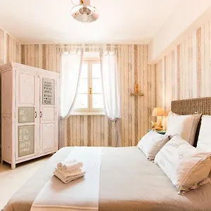 Bed and breakfast Le Pietrasantine - Centro Storico, Pietrasanta